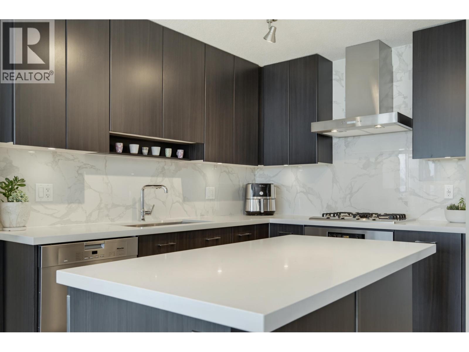 2201 4189 Halifax Street, Burnaby, British Columbia  V5C 0H9 - Photo 13 - R3165236