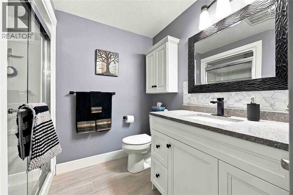 740 Remington Court, Sarnia, Ontario  N7S 0C4 - Photo 33 - 26022331