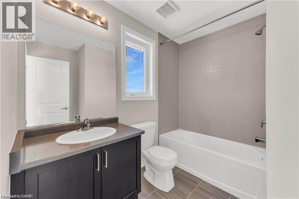 19 Picardy Drive Unit# 39, Hamilton, Ontario  L8J 0M7 - Photo 24 - 40860557