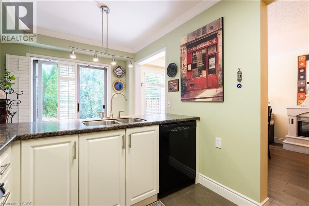1276 Silvan Forest Drive Unit# 20, Burlington, Ontario  L7M 4V8 - Photo 12 - 40863290