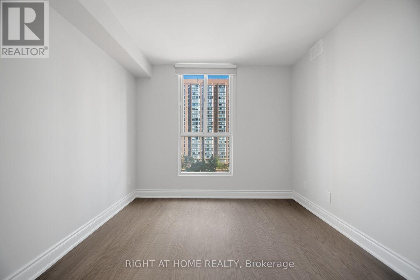 816 - 155 Hillcrest Avenue, Mississauga, Ontario  L5B 3Z2 - Photo 25 - W13777470