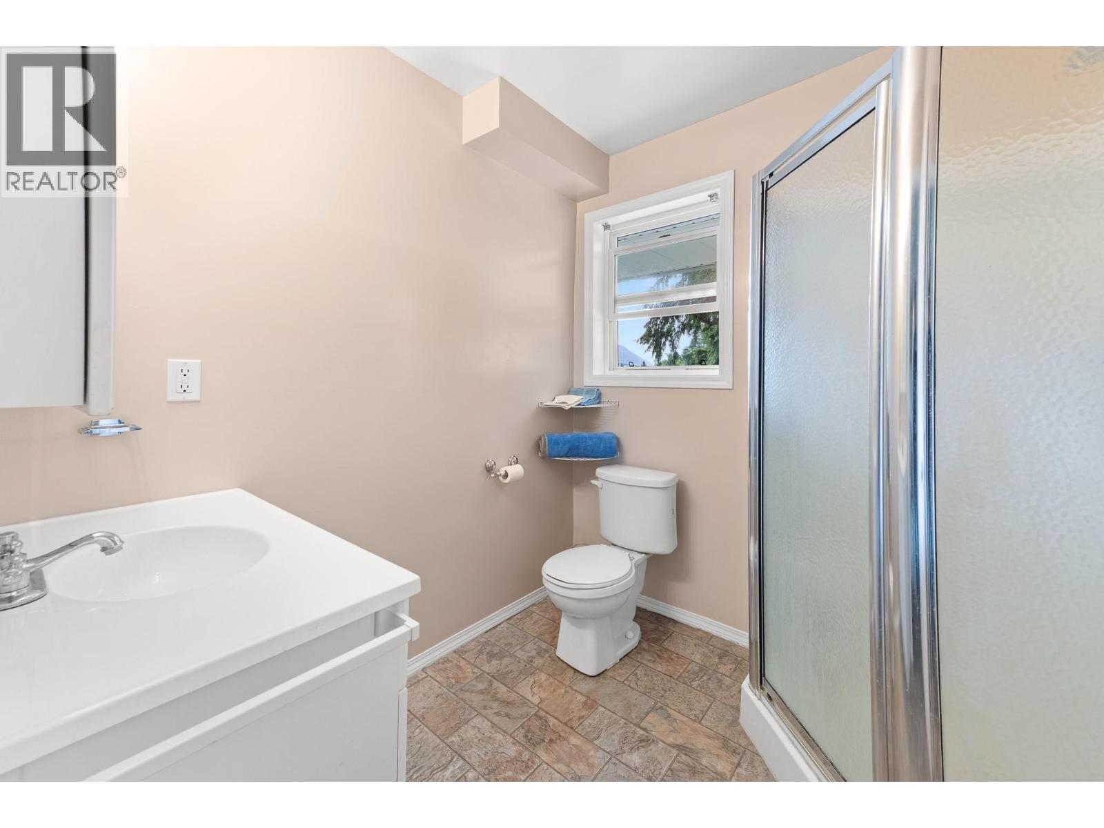 3389 Crestview Road, Creston, British Columbia V0B 1G2 - Photo 13 - 10400819