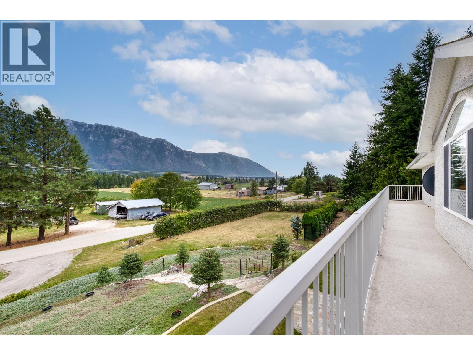 3389 Crestview Road, Creston, British Columbia V0B 1G2 - Photo 40 - 10400819