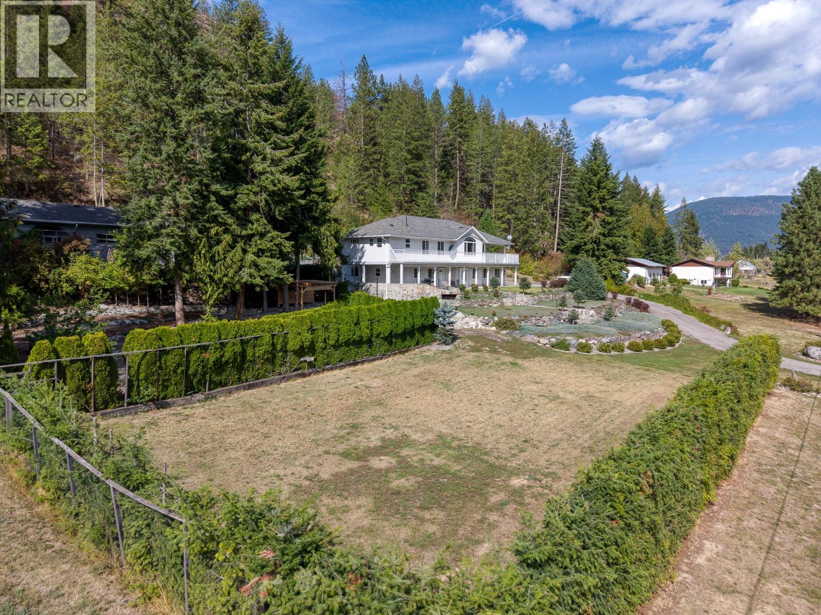 3389 Crestview Road, Creston, British Columbia V0B 1G2 - Photo 74 - 10400819