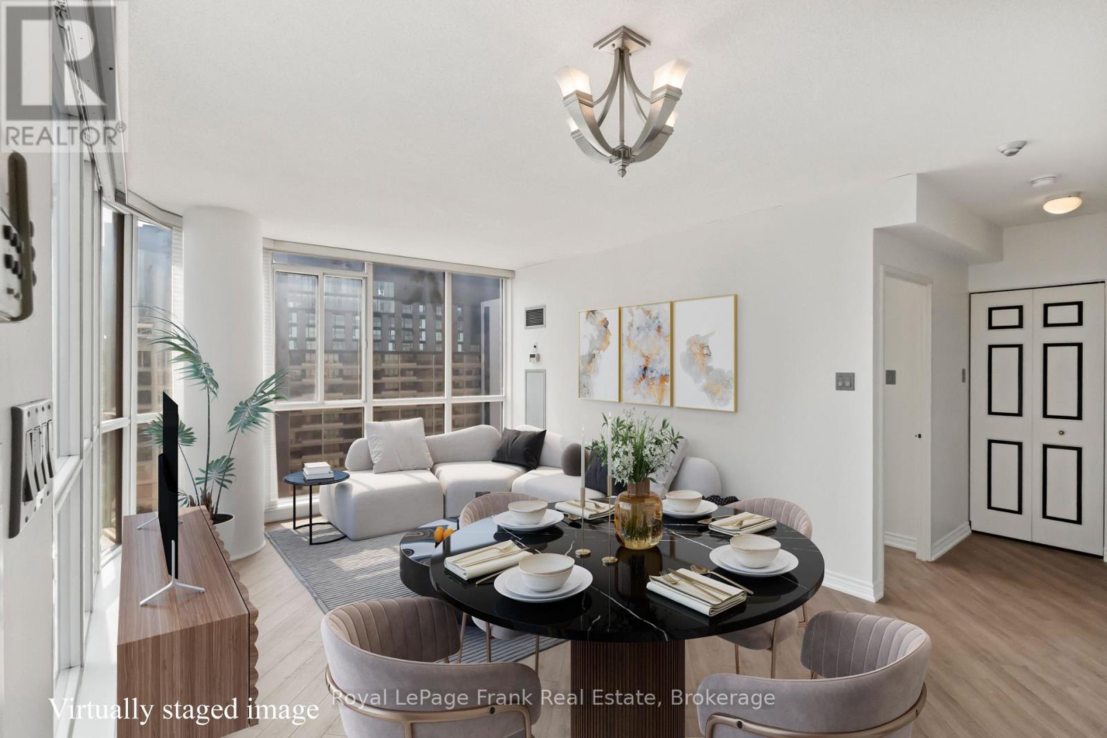2910 - 736 Bay Street, Toronto, Ontario  M5G 2M4 - Photo 12 - C13787390