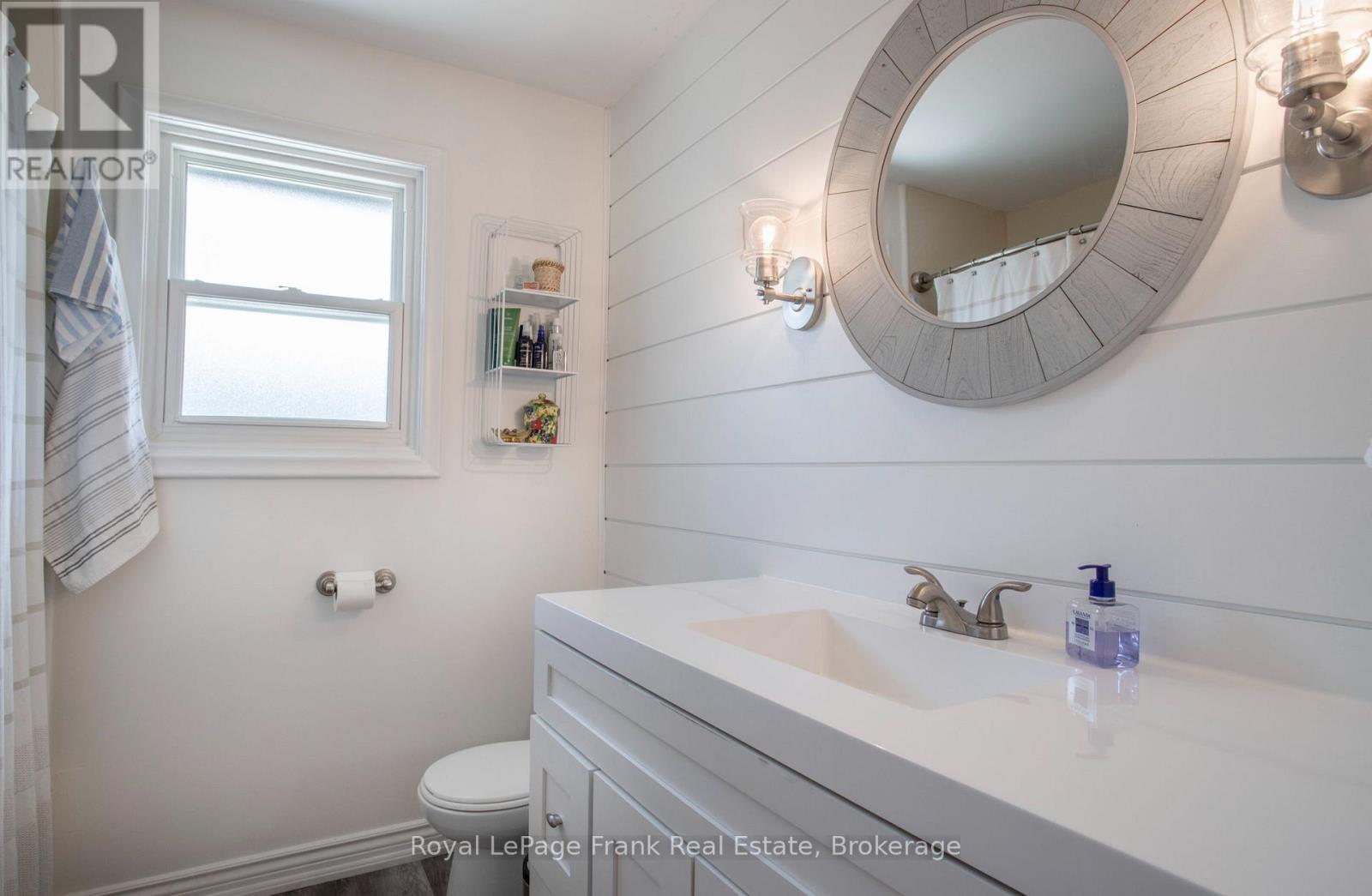 129 Keewatin Street N, Oshawa, Ontario  L1G 6N2 - Photo 19 - E13787392