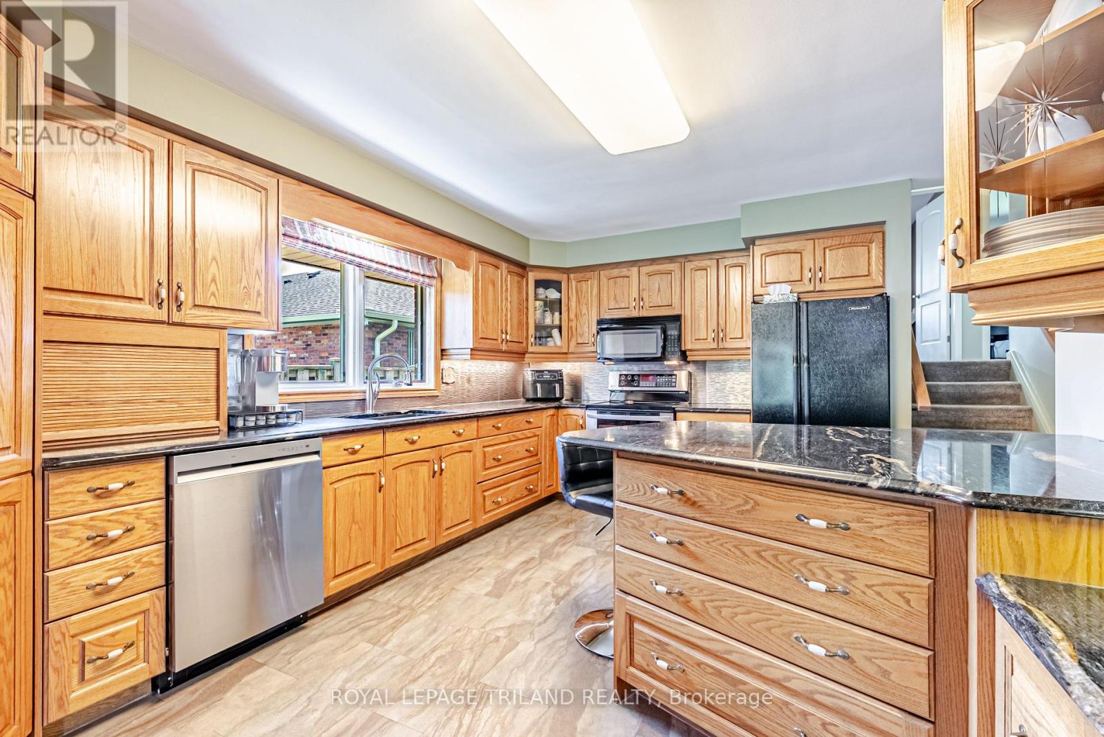189 Huntington Crescent, Thames Centre, Ontario N0L 1G3 - Photo 16 - X13787394