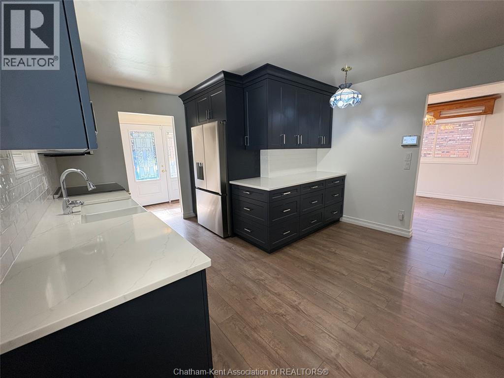 461 Mcnaughton Avenue West, Chatham, Ontario  N7L 4K3 - Photo 18 - 26021932