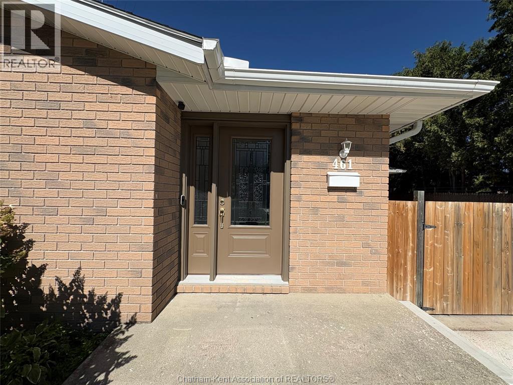 461 Mcnaughton Avenue West, Chatham, Ontario  N7L 4K3 - Photo 5 - 26021932