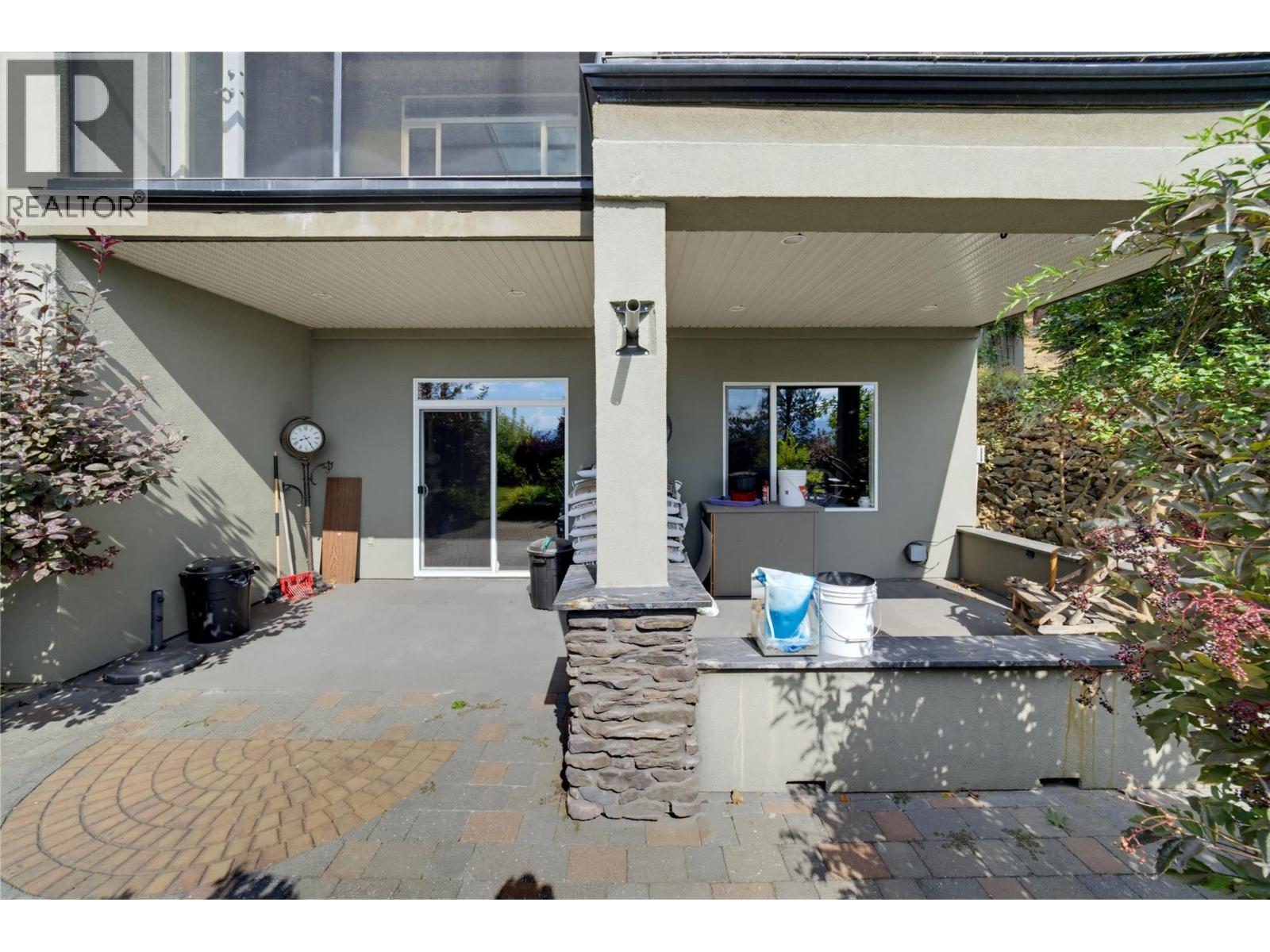 2708 Sunridge Place, Tappen, British Columbia  V0E 2X3 - Photo 56 - 10399675