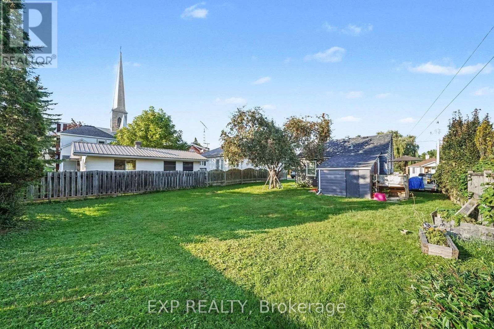 46 Wilson Street E, Perth, Ontario K7H 1L8 - Photo 35 - X13787264