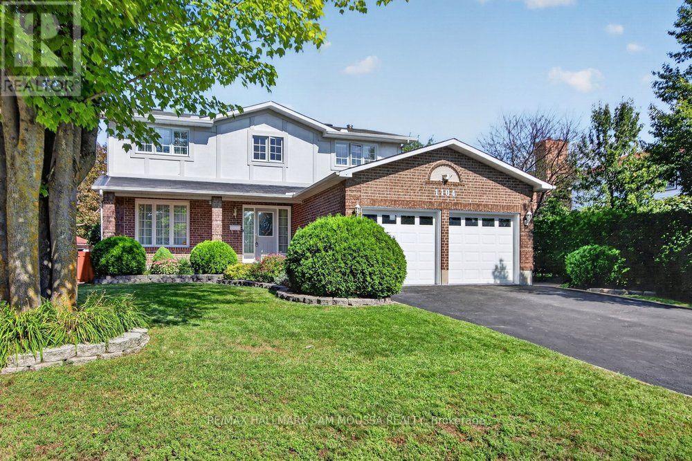1104 GRENON AVENUE, Ottawa, Ontario