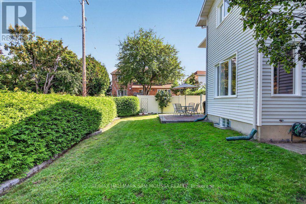 1104 Grenon Avenue, Ottawa, Ontario  K2B 8N3 - Photo 45 - X13787484