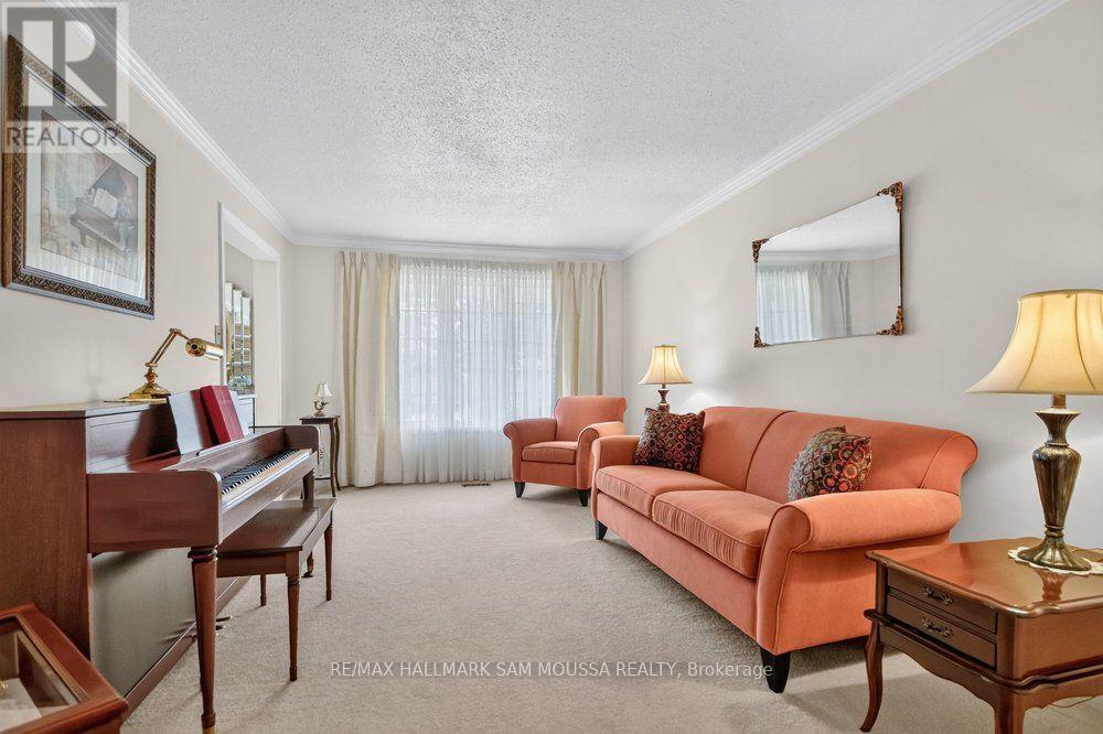 1104 Grenon Avenue, Ottawa, Ontario  K2B 8N3 - Photo 7 - X13787484