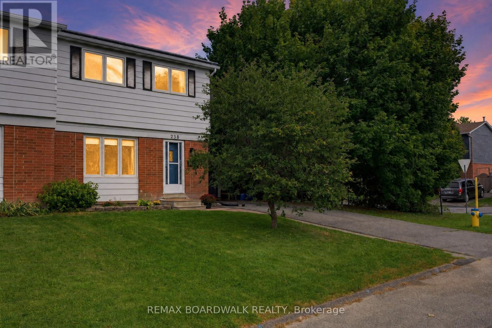 238 Mcelroy Drive, Ottawa, Ontario  K2L 1Y1 - Photo 3 - X13787500