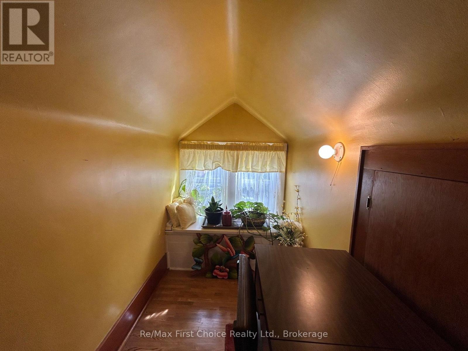 245 Francis Street W, Thunder Bay, Ontario  P7E 4C1 - Photo 17 - X13787332