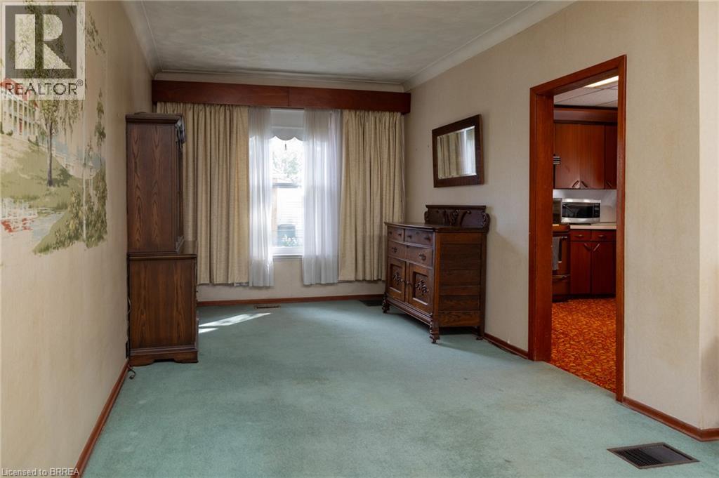 117 Arthur Street, Brantford, Ontario  N3S 3L3 - Photo 11 - 40862697