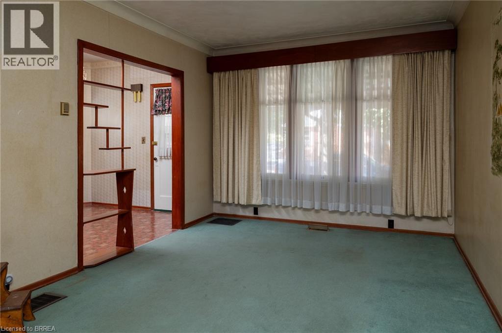 117 Arthur Street, Brantford, Ontario  N3S 3L3 - Photo 12 - 40862697