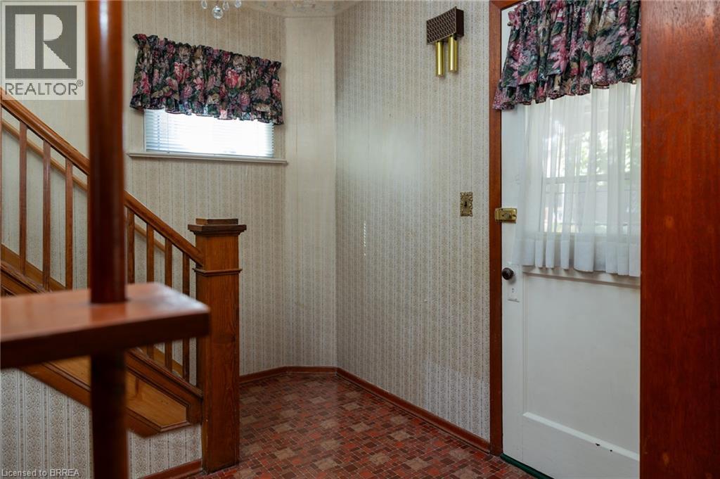 117 Arthur Street, Brantford, Ontario  N3S 3L3 - Photo 13 - 40862697