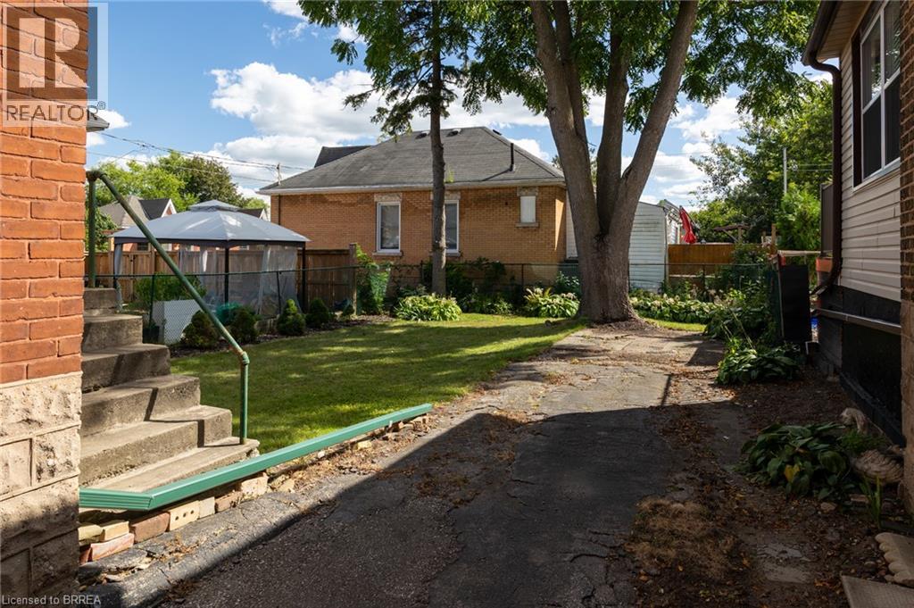 117 Arthur Street, Brantford, Ontario  N3S 3L3 - Photo 6 - 40862697