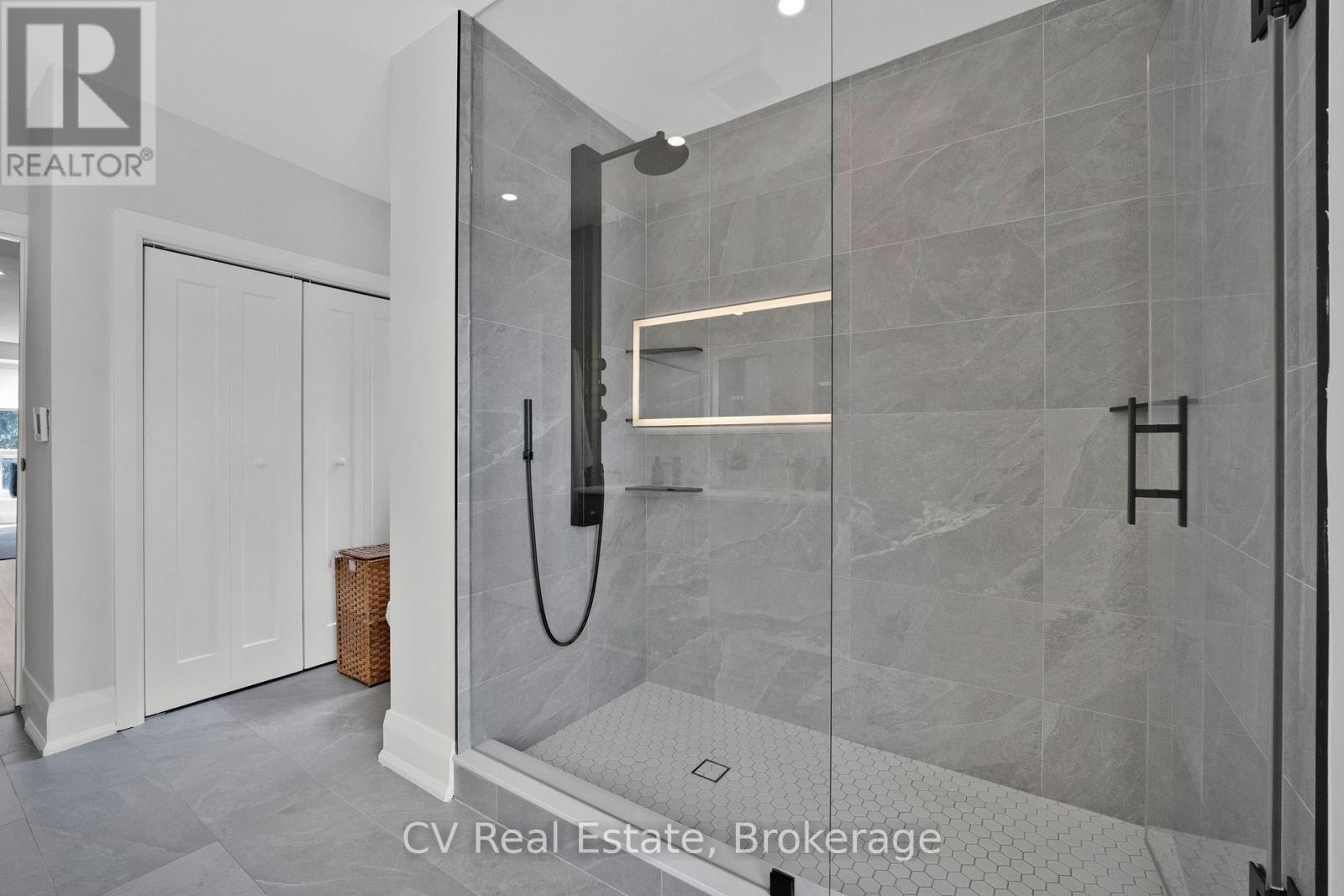 72 Hamilton Street, Toronto (South Riverdale), Ontario  M4M 2C8 - Photo 14 - E13787282