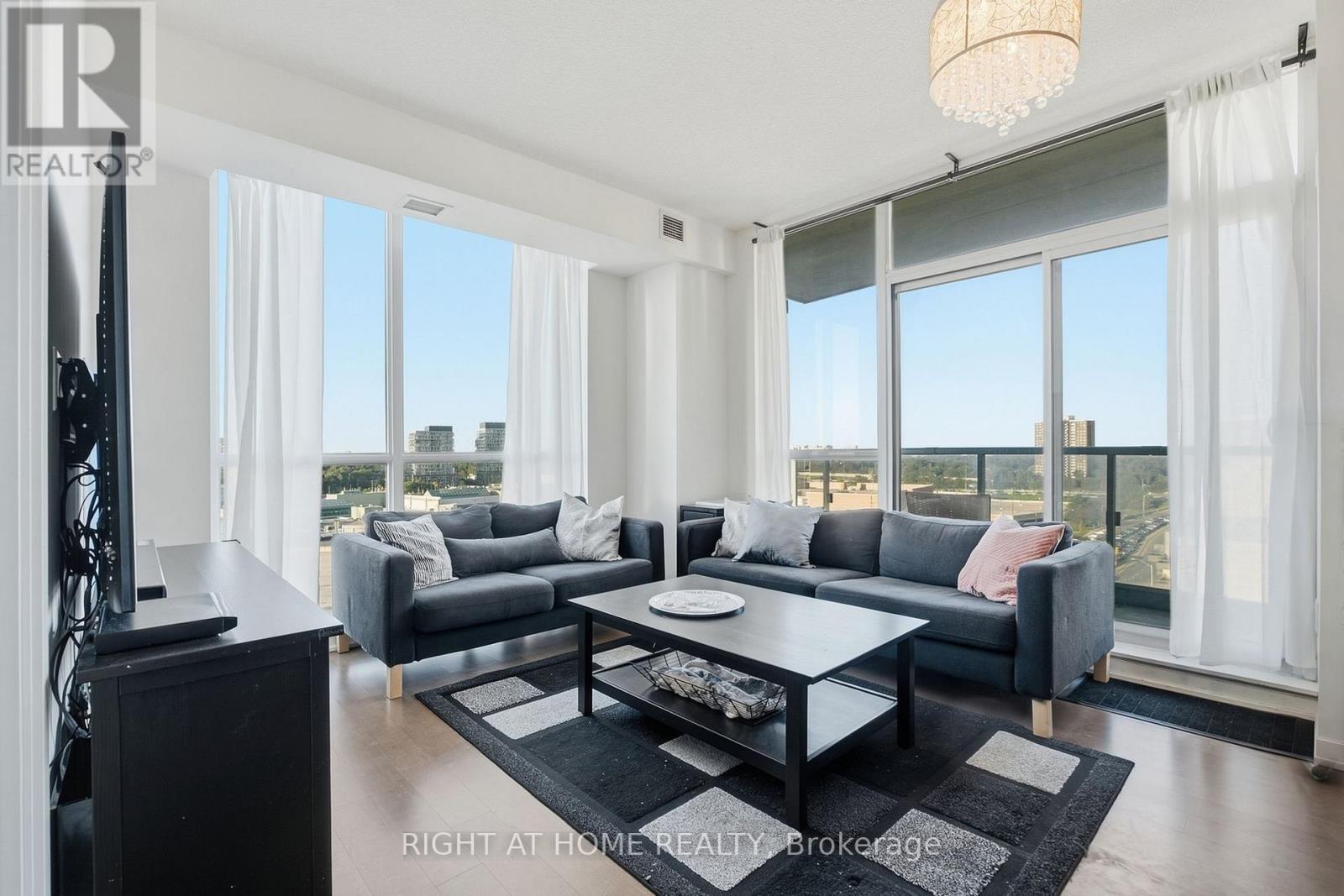 1012 - 70 FOREST MANOR ROAD, Toronto, Ontario
