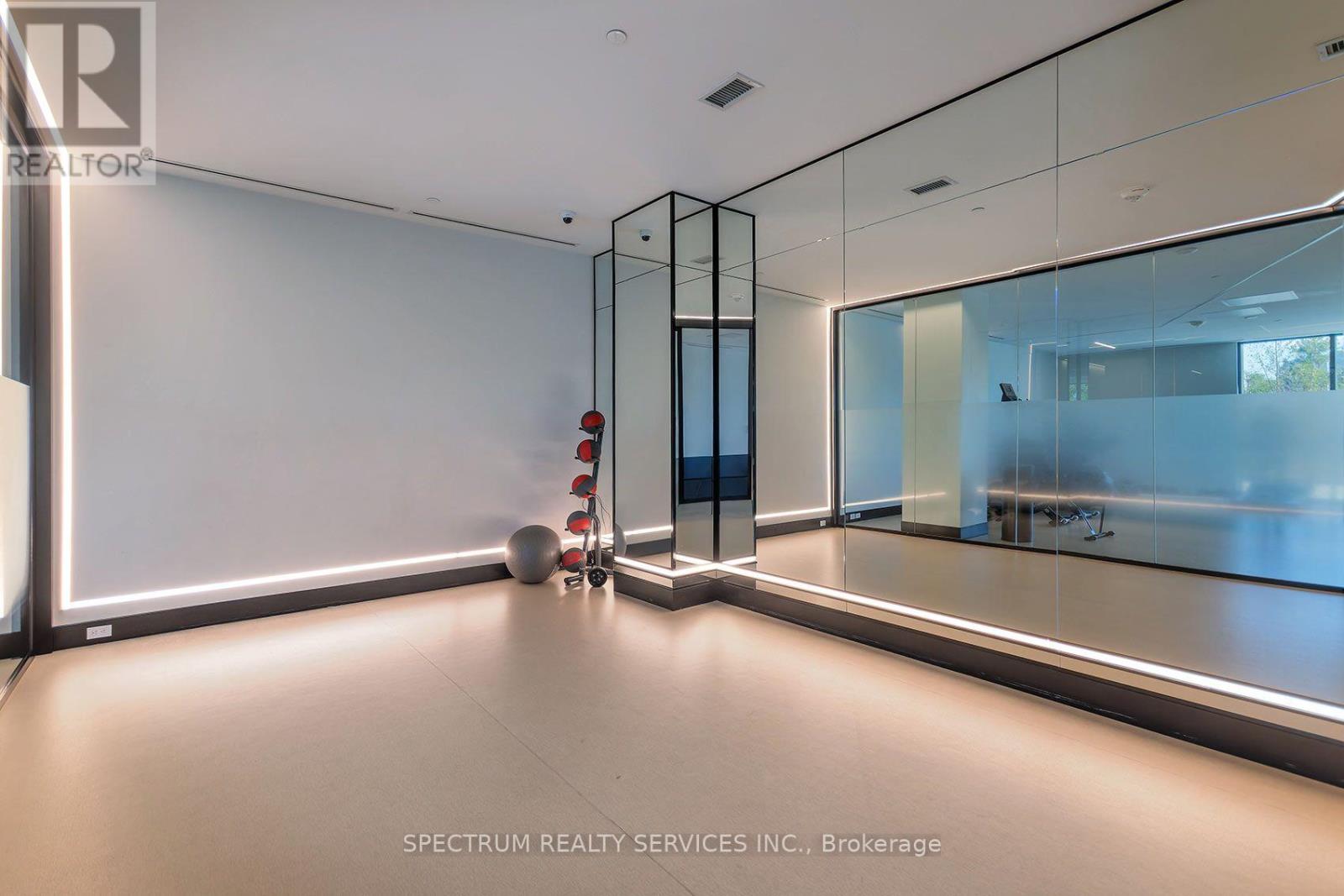 427 - 30 Tretti Way, Toronto, Ontario  M3H 0E3 - Photo 24 - C13787358
