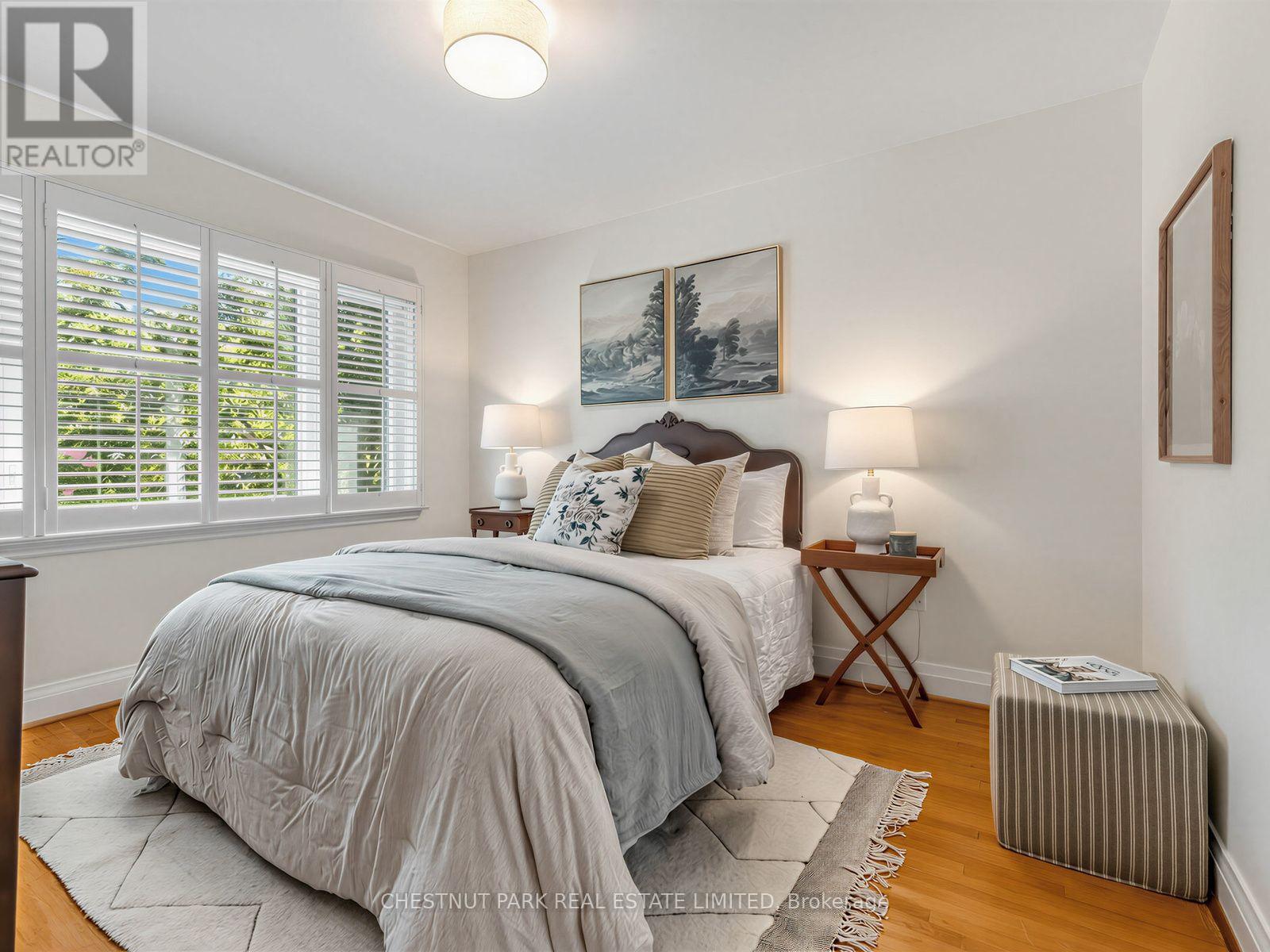 8 Beaufield Avenue, Toronto, Ontario  M4G 3R3 - Photo 18 - C13787372