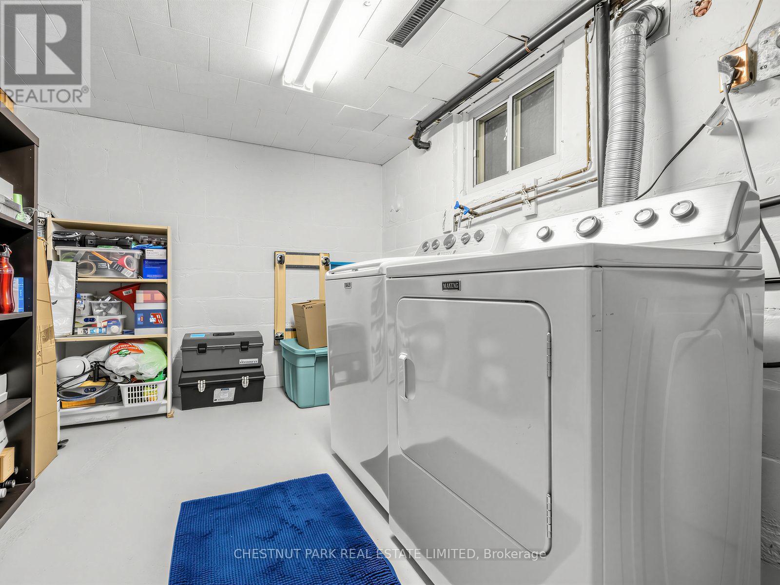 8 Beaufield Avenue, Toronto, Ontario  M4G 3R3 - Photo 28 - C13787372