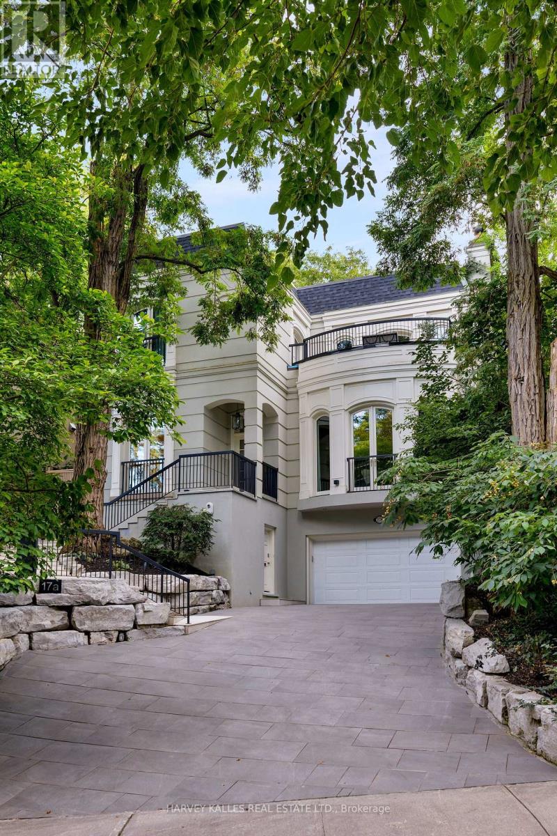 17a Avondale Road, Toronto, Ontario  M4W 2R7 - Photo 4 - C13787378