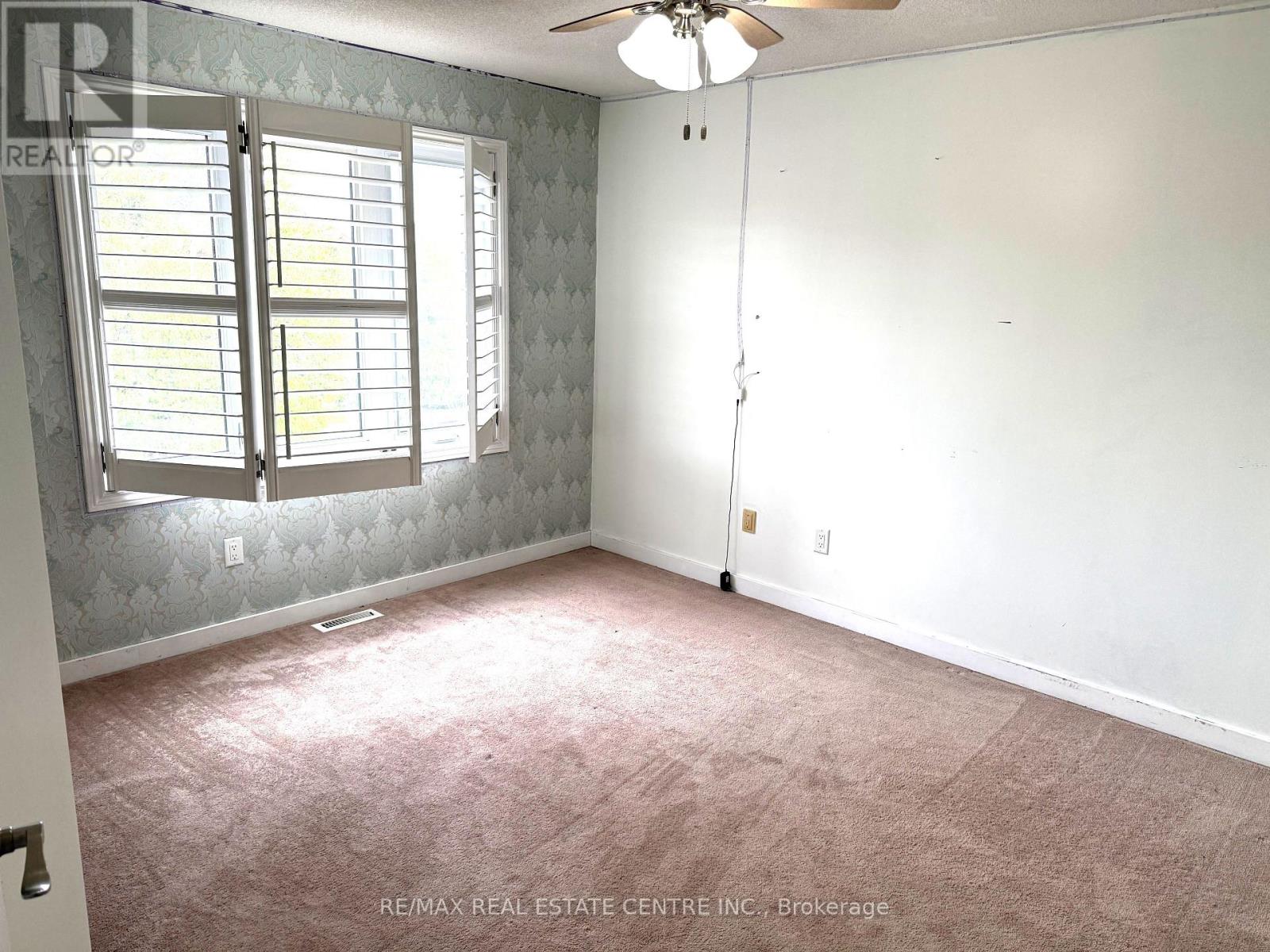 28 Mcivor Street, Whitby, Ontario  L1R 2L7 - Photo 17 - E13787360