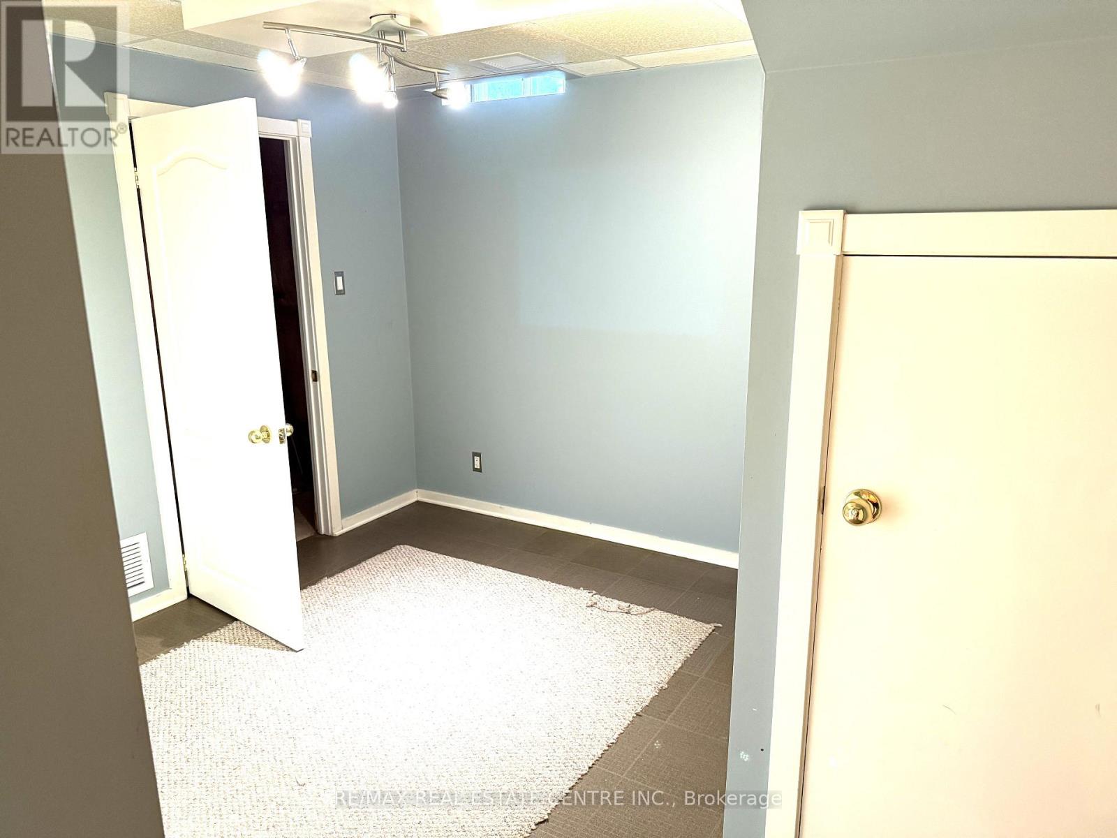 28 Mcivor Street, Whitby, Ontario  L1R 2L7 - Photo 29 - E13787360