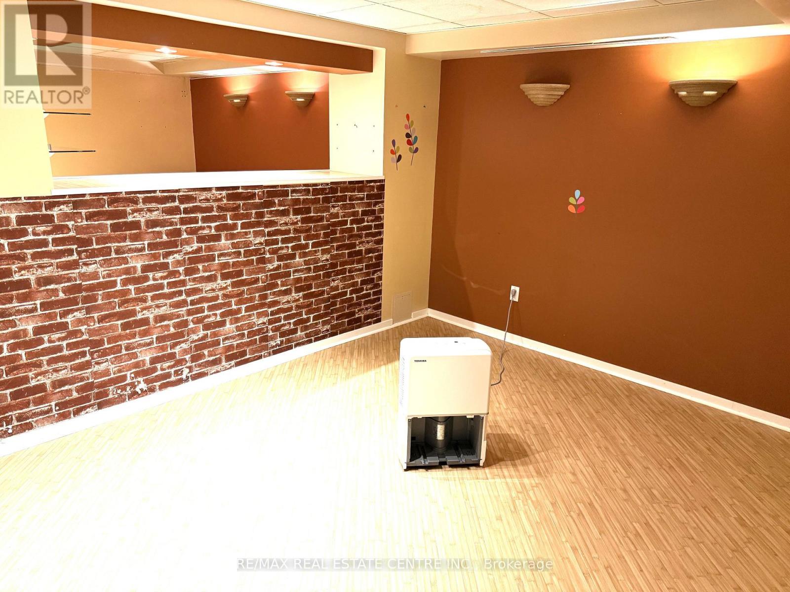 28 Mcivor Street, Whitby, Ontario  L1R 2L7 - Photo 30 - E13787360
