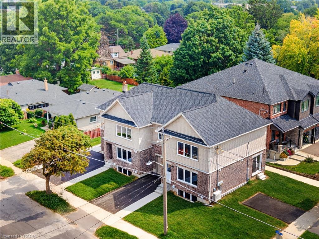 95 KINZIE Avenue Unit# B, Kitchener, Ontario