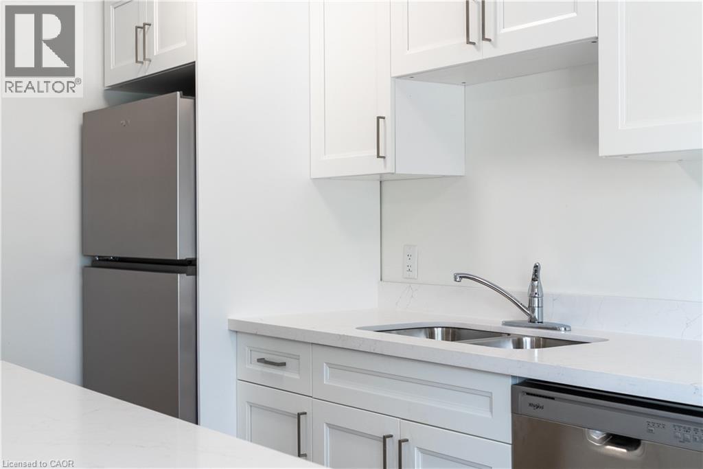 95 Kinzie Avenue Unit# B, Kitchener, Ontario  N2A 1S5 - Photo 12 - 40863703