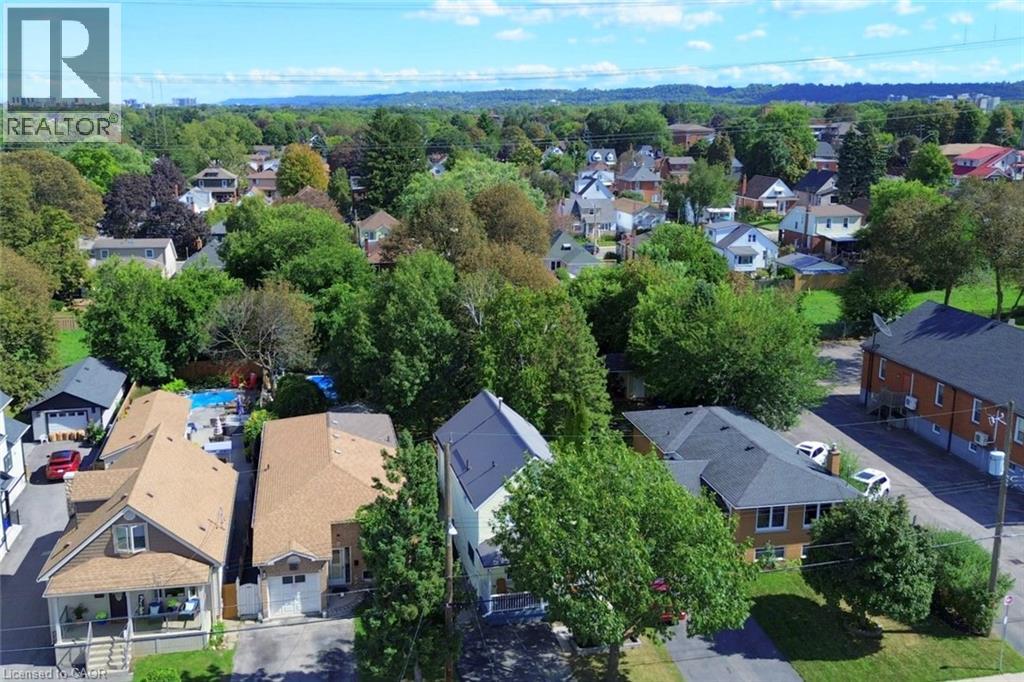 191 Bell Avenue, Hamilton, Ontario  L8K 3E5 - Photo 2 - 40863517