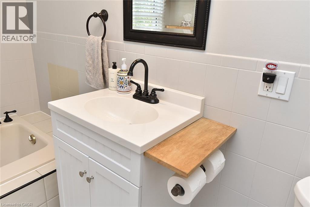 191 Bell Avenue, Hamilton, Ontario  L8K 3E5 - Photo 29 - 40863517