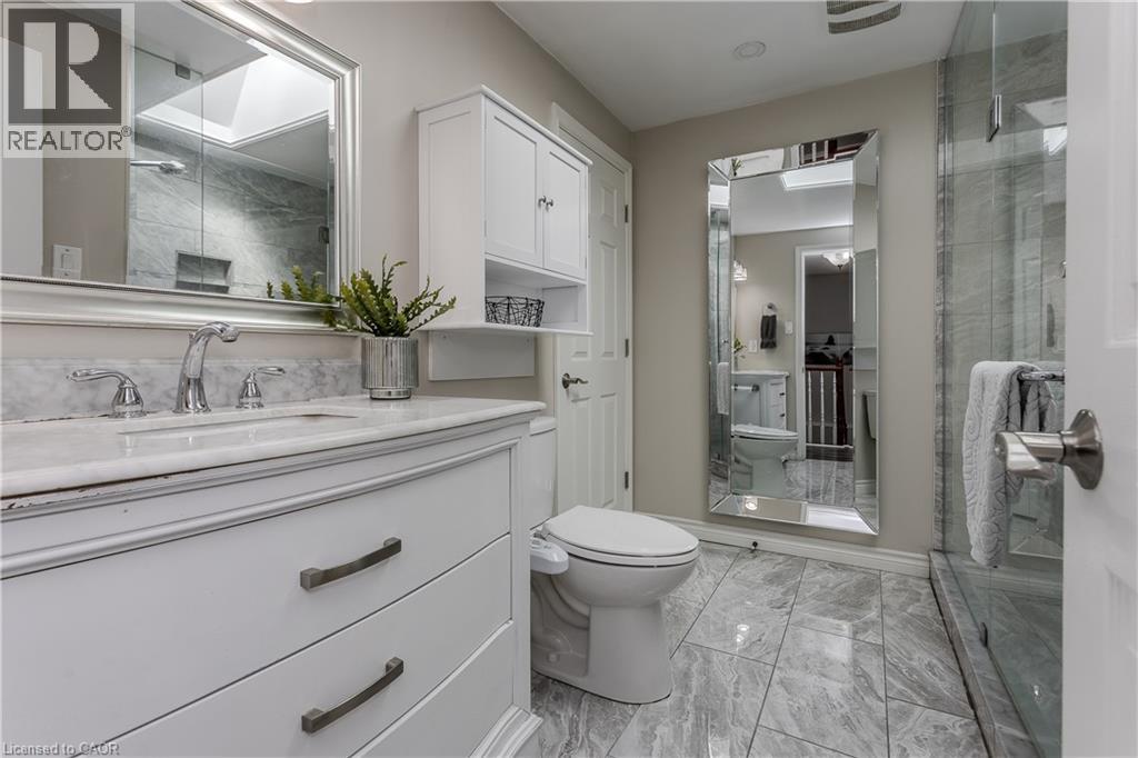 14 Ellington Avenue, Stoney Creek, Ontario  L8E 4E9 - Photo 13 - 40863393