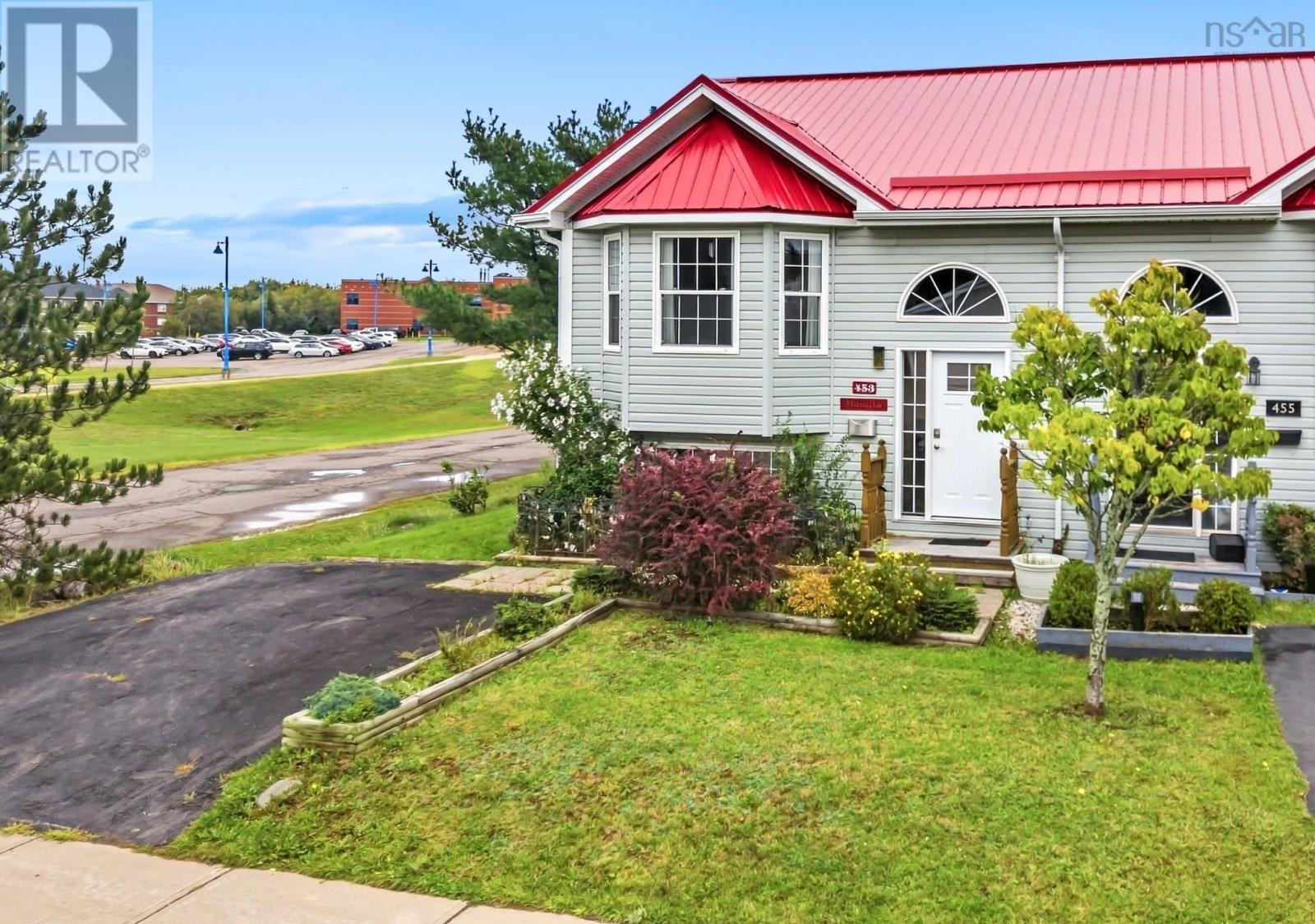 453 Young Street, Truro, Nova Scotia  B2N 3Y8 - Photo 4 - 202623379