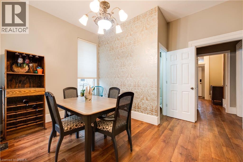 72 Pearl Street, Brantford, Ontario  N3T 3N7 - Photo 19 - 40862056