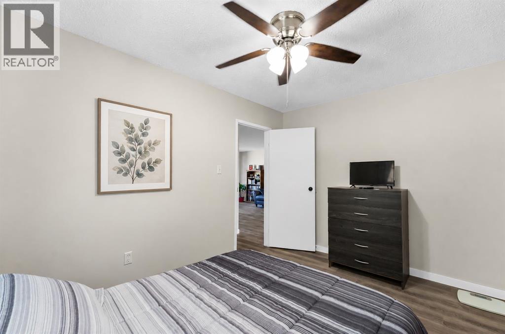 339 Ross Glen Drive Se, Medicine Hat, Alberta  T1B 1Y3 - Photo 20 - A2344264