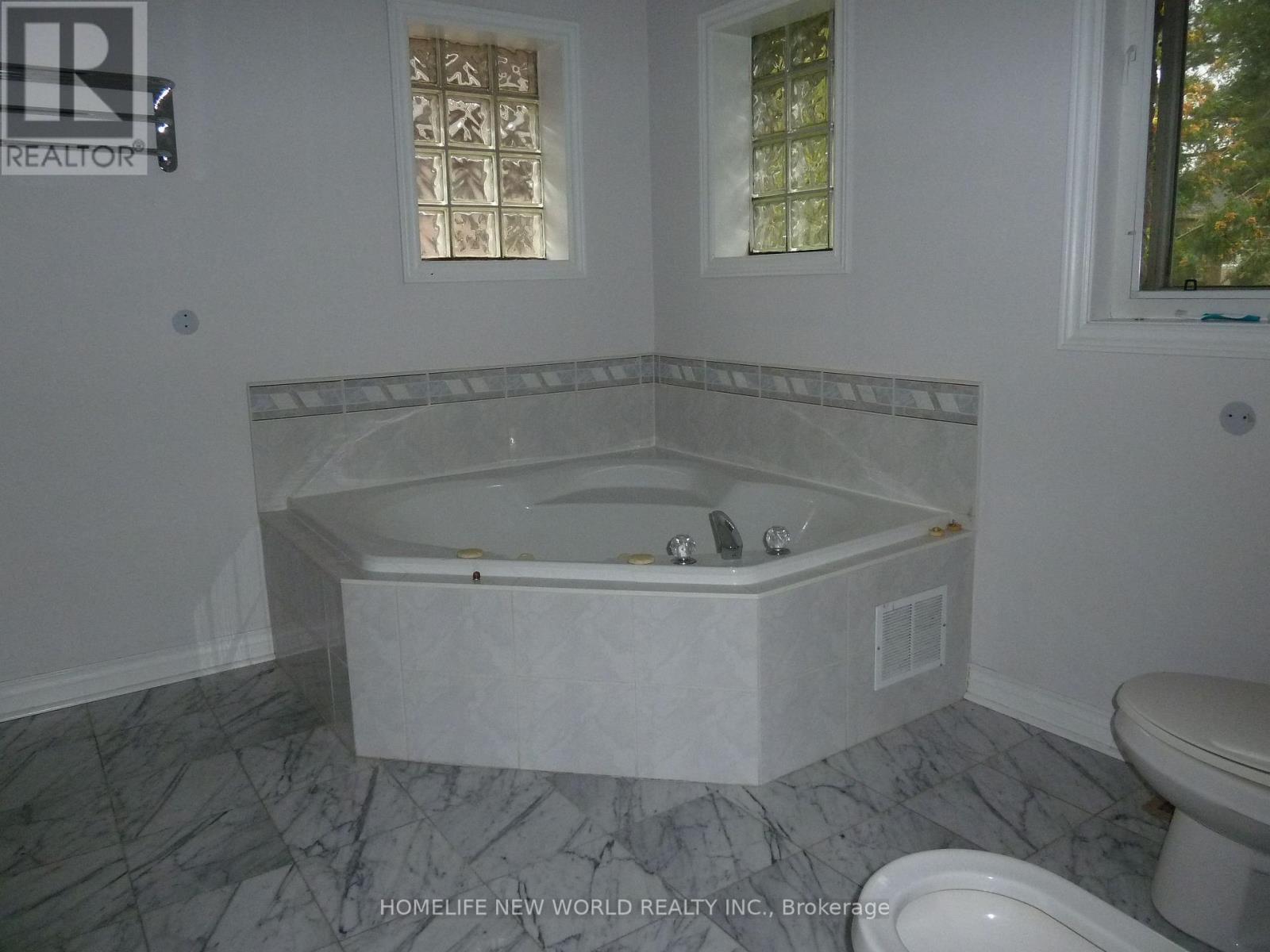 3022 Bayview Avenue, Toronto, Ontario  M2N 5L1 - Photo 34 - C13783200