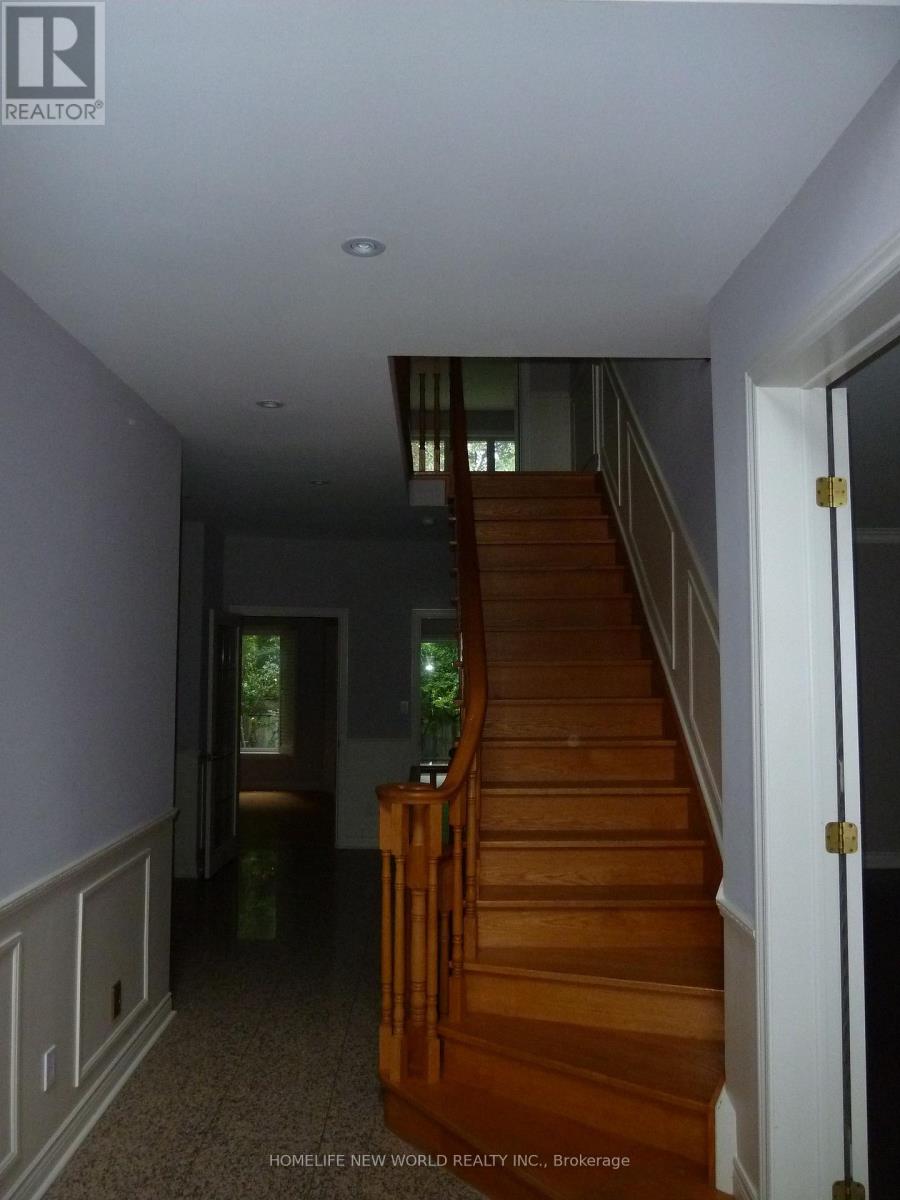 3022 Bayview Avenue, Toronto, Ontario  M2N 5L1 - Photo 4 - C13783200