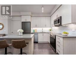 1012 - 75 ONEIDA CRESCENT, Richmond Hill, Ontario