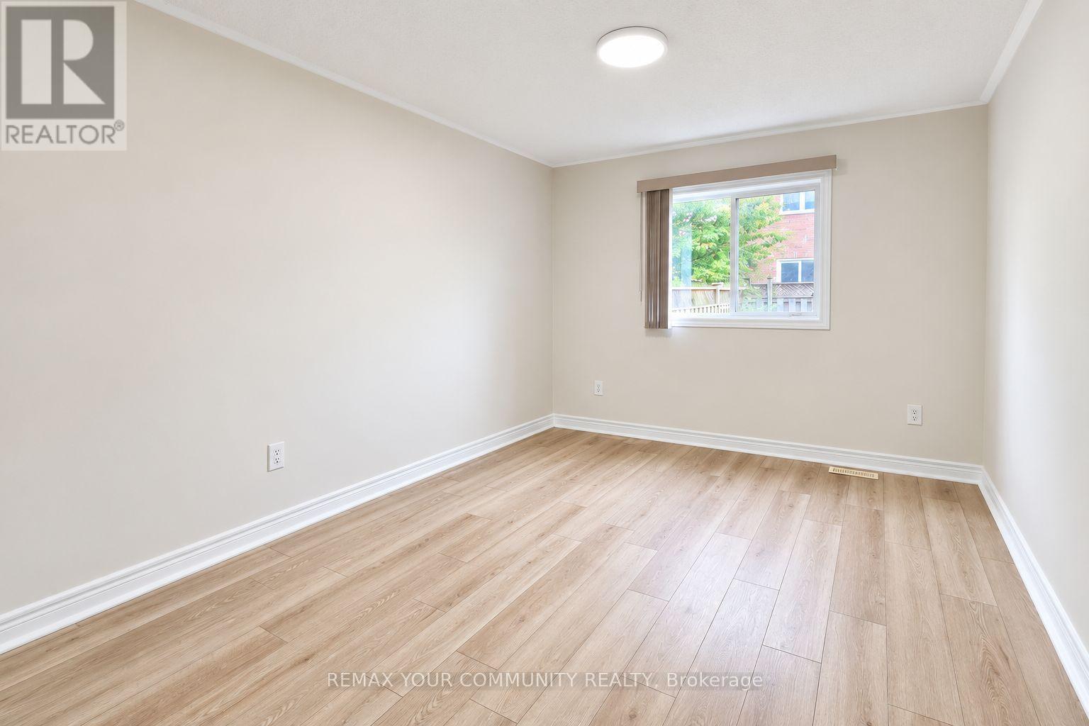 Ground Level - 46 Belwood Boulevard, Vaughan, Ontario  L4K 5H4 - Photo 5 - N13787368