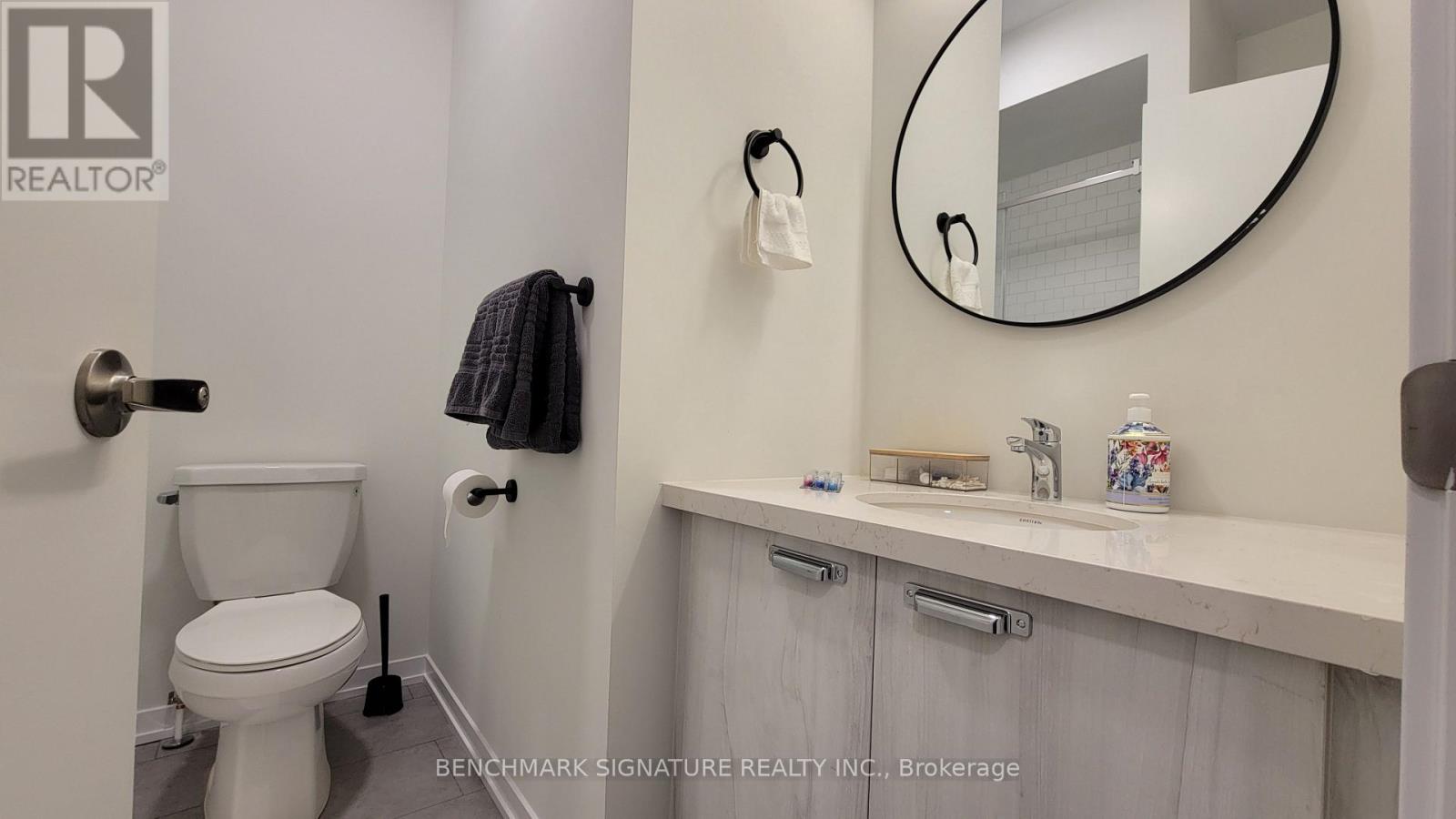14 Big Willow Crescent, Richmond Hill, Ontario  L4E 1P5 - Photo 12 - N13787496