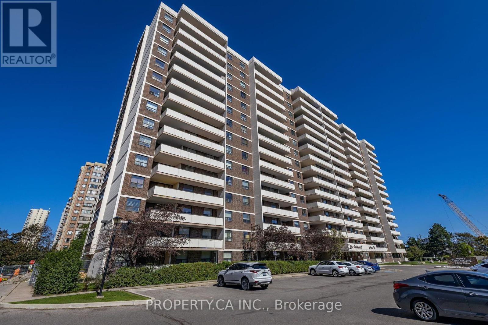 1610 - 3 Lisa Street, Brampton, Ontario  L6T 4A2 - Photo 2 - W13785212