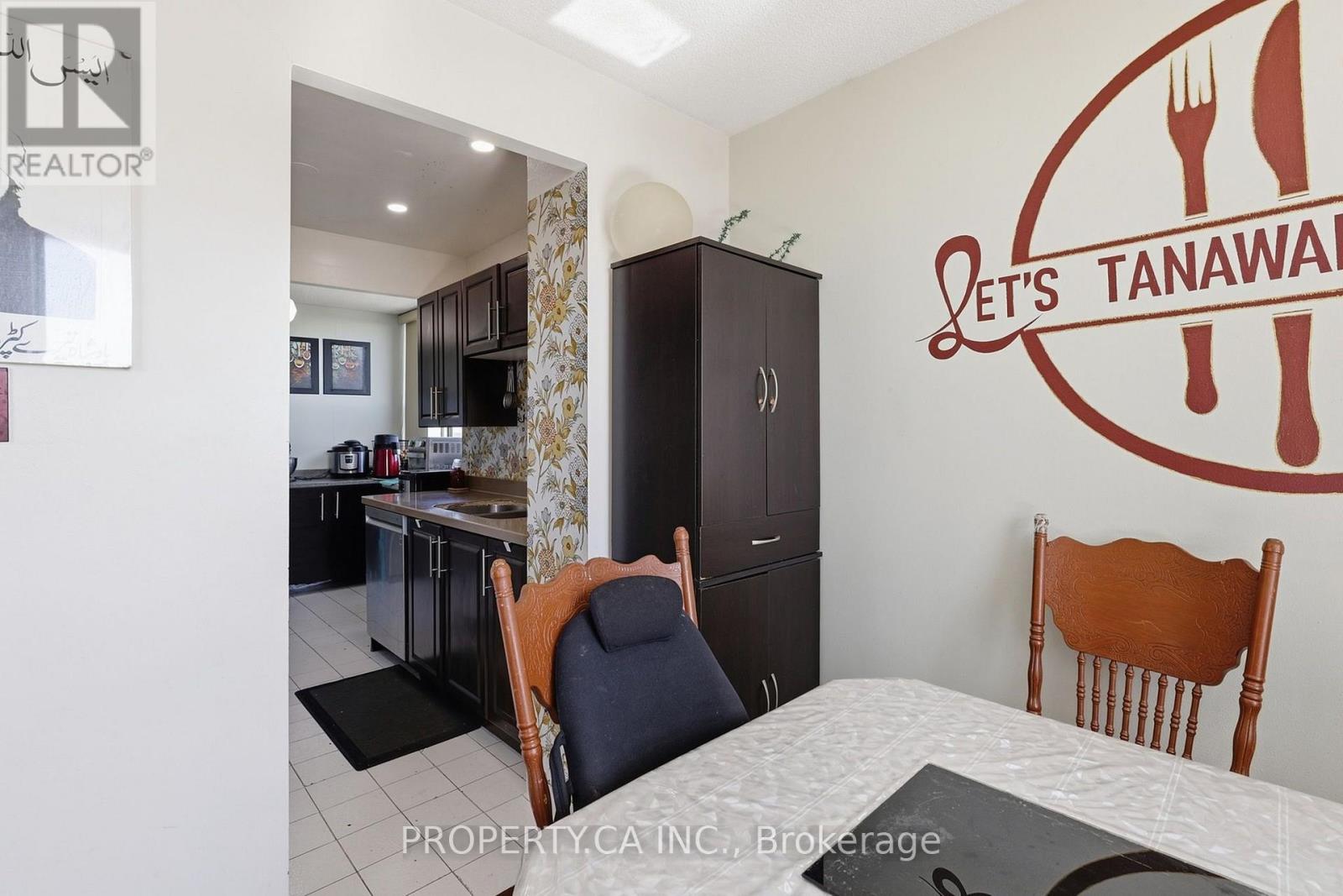 1610 - 3 Lisa Street, Brampton, Ontario  L6T 4A2 - Photo 12 - W13785212