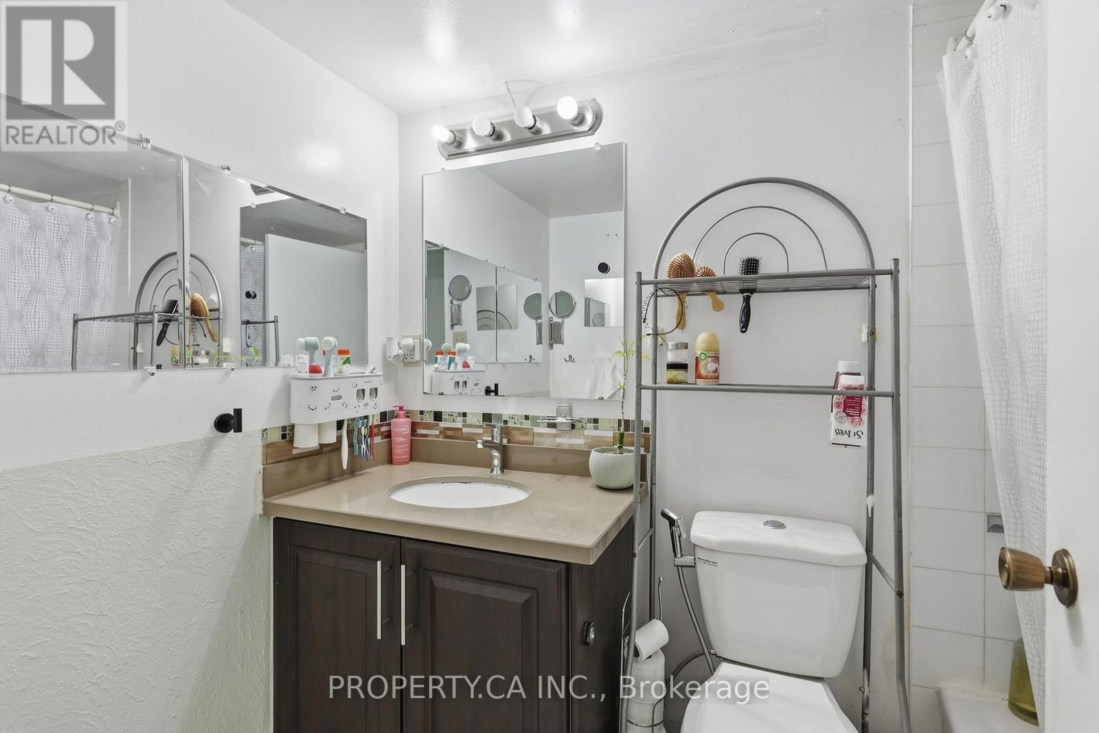 1610 - 3 Lisa Street, Brampton, Ontario  L6T 4A2 - Photo 24 - W13785212