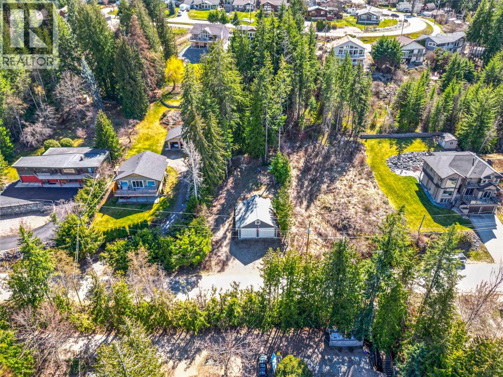 3071 Cedar Drive, Blind Bay, British Columbia  V0E 2W2 - Photo 4 - 10400874